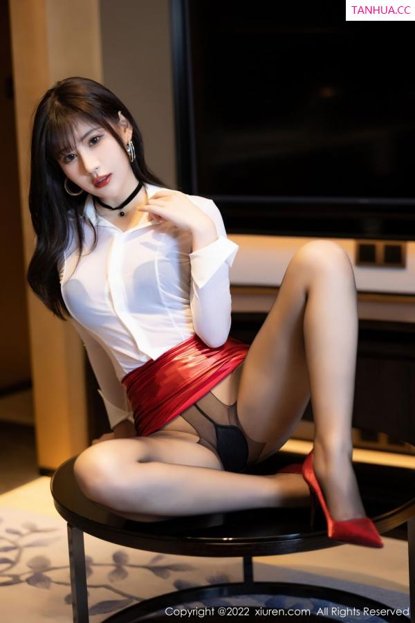 张欣欣 馨沁 [XiuRen]高清写真图 2022.10.08 No.5678 张欣欣第15张图片